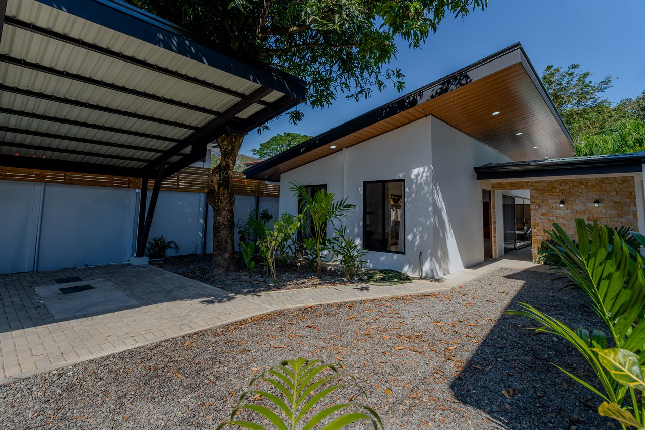 Location,Location, Location – 3-Bedroom Villa Steps from the Beach