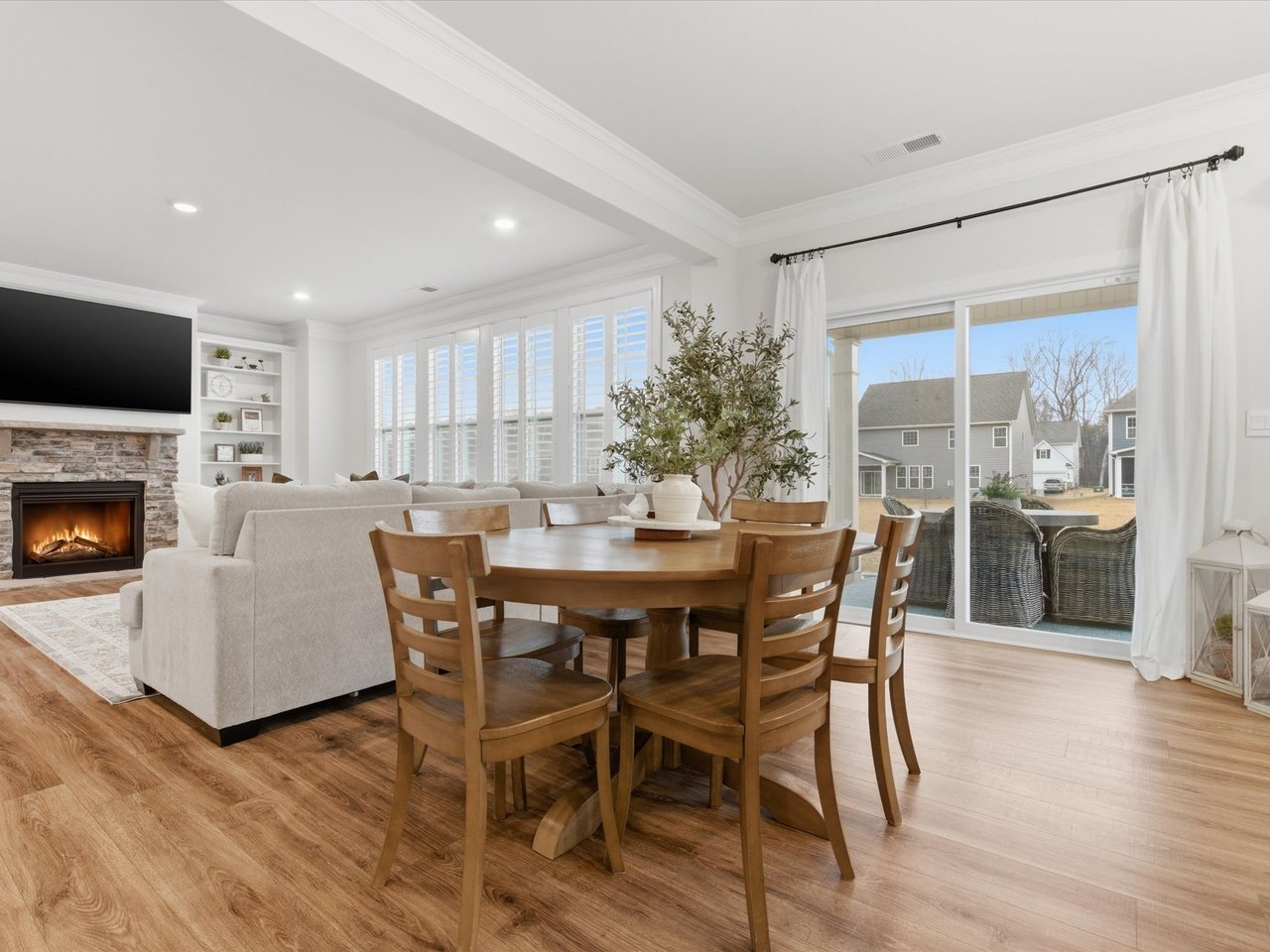 2204 Skybrook Oaks