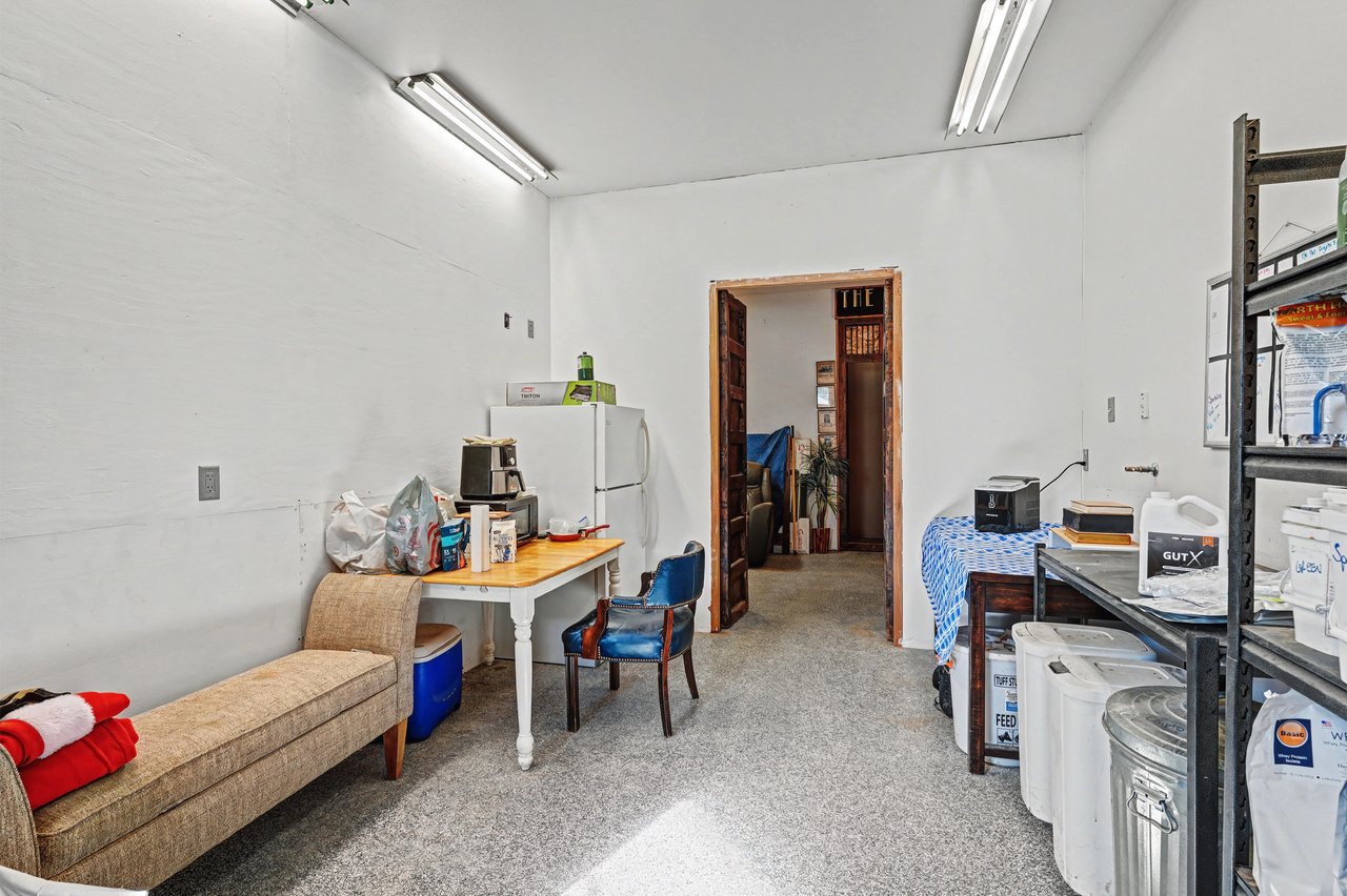 40801 Avenida La Cresta