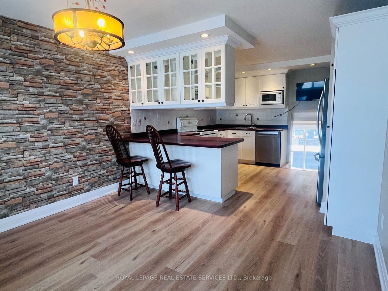2512 Harman Crt