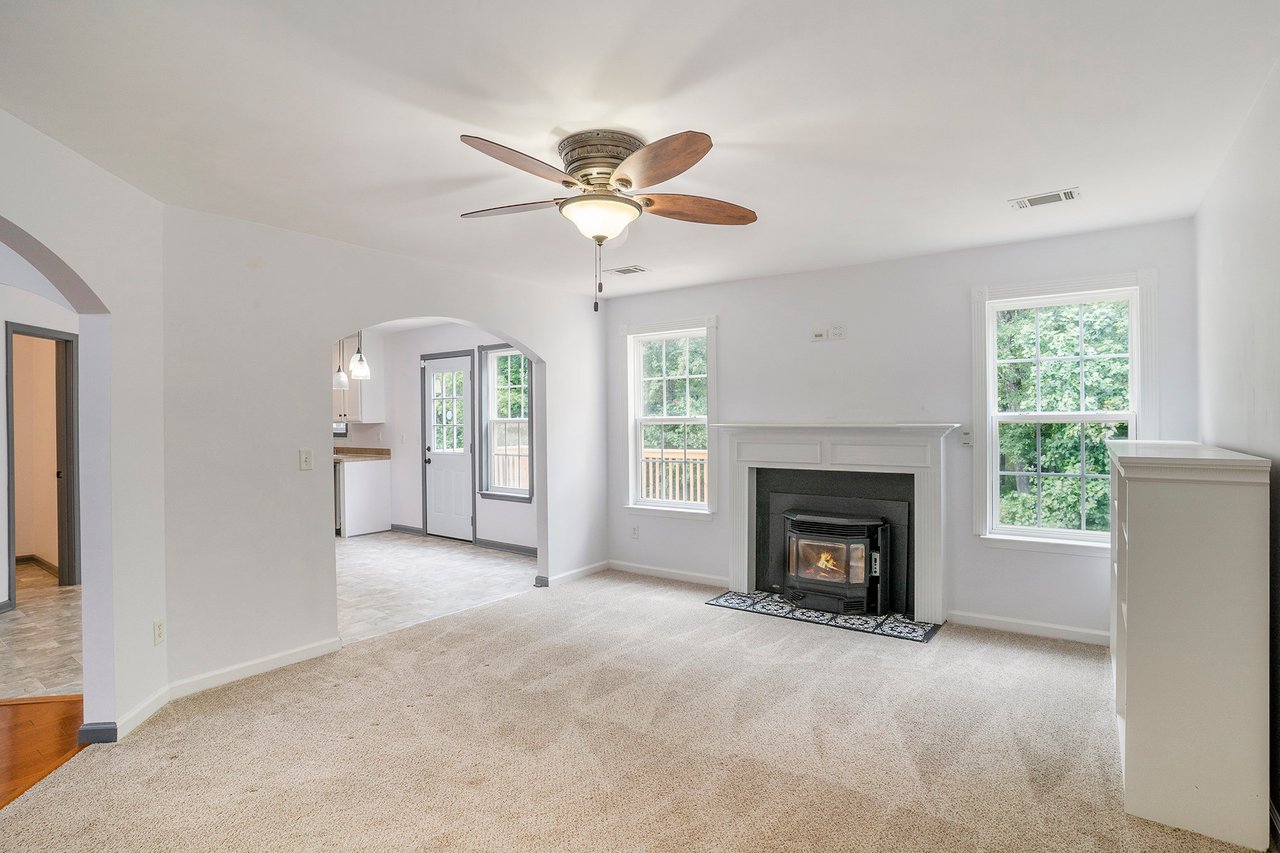 308 Stallings Dr