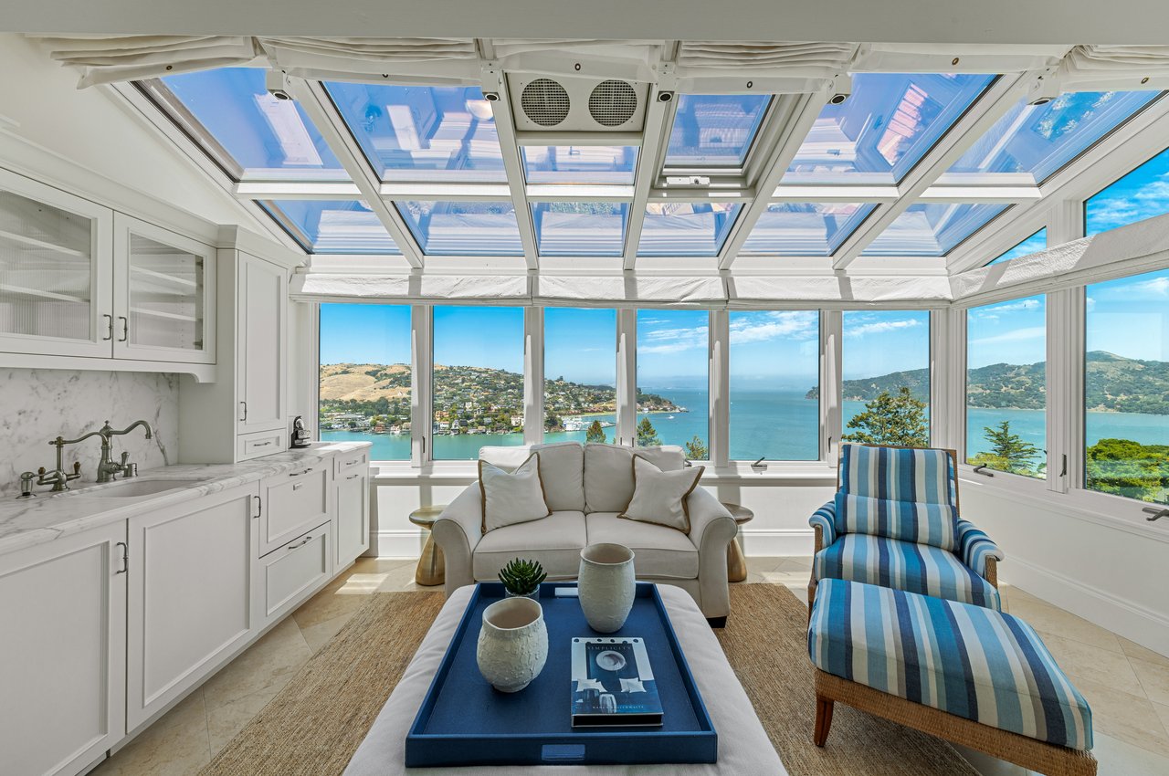 Iconic Belvedere View Estate