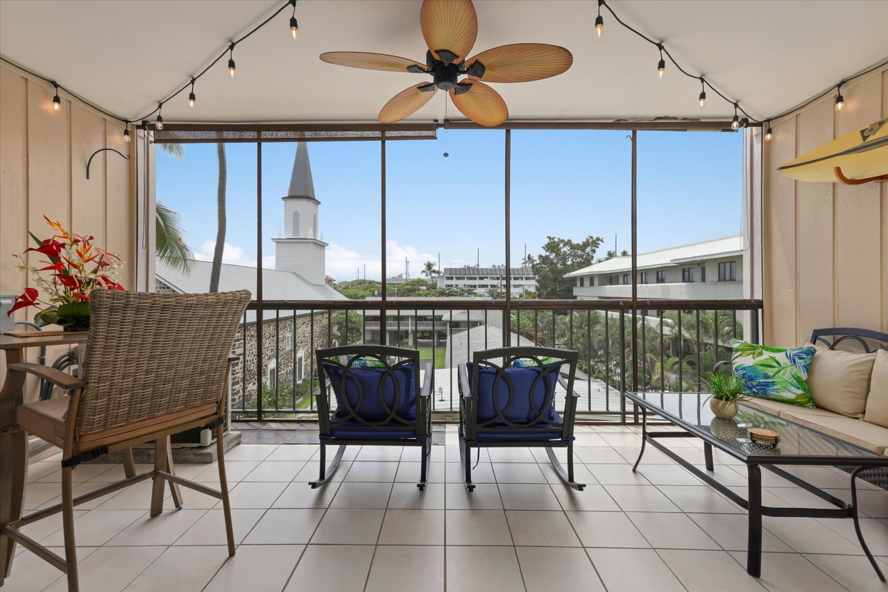 Kona Plaza #315