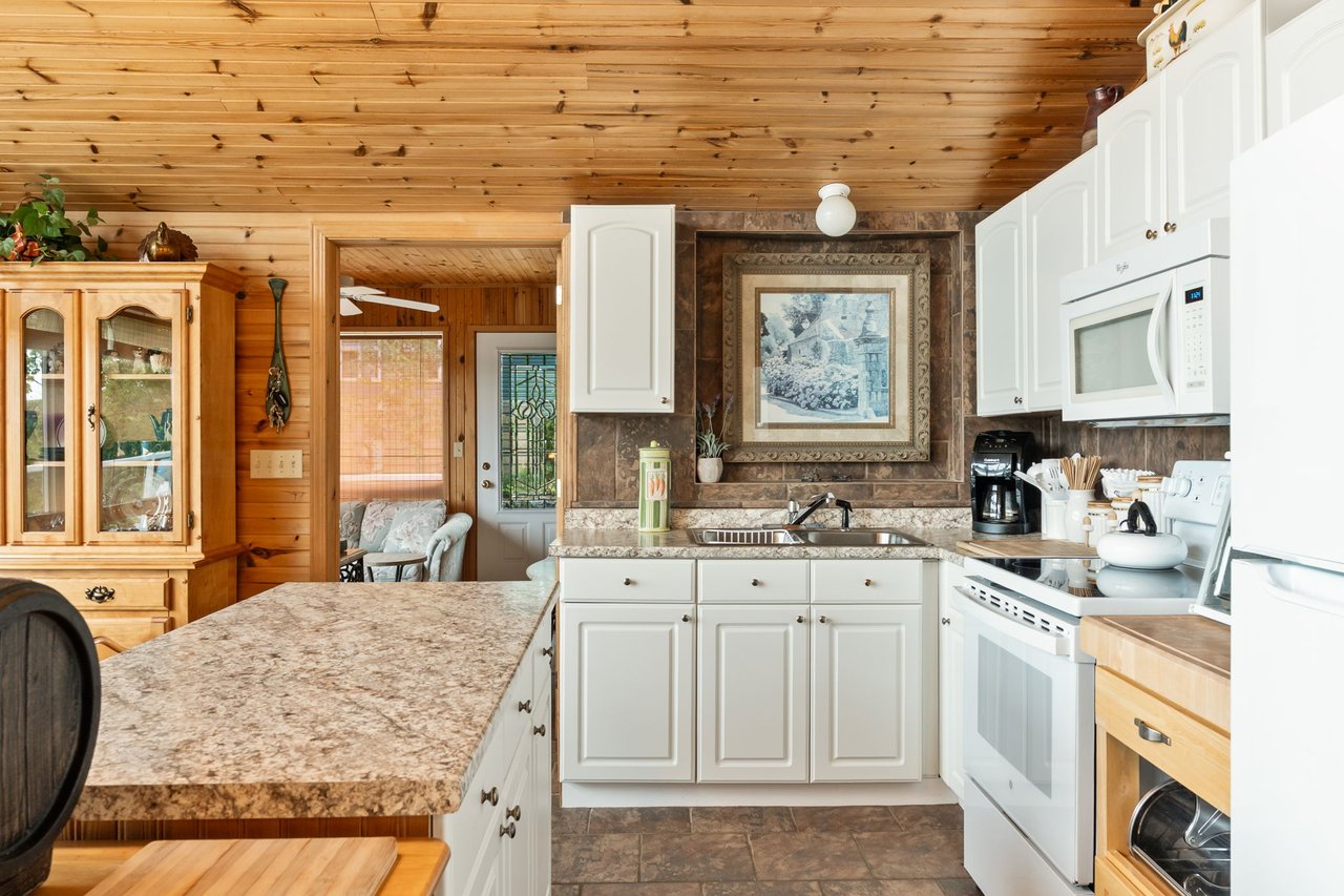 1601 CLAUDE BROWN ROAD