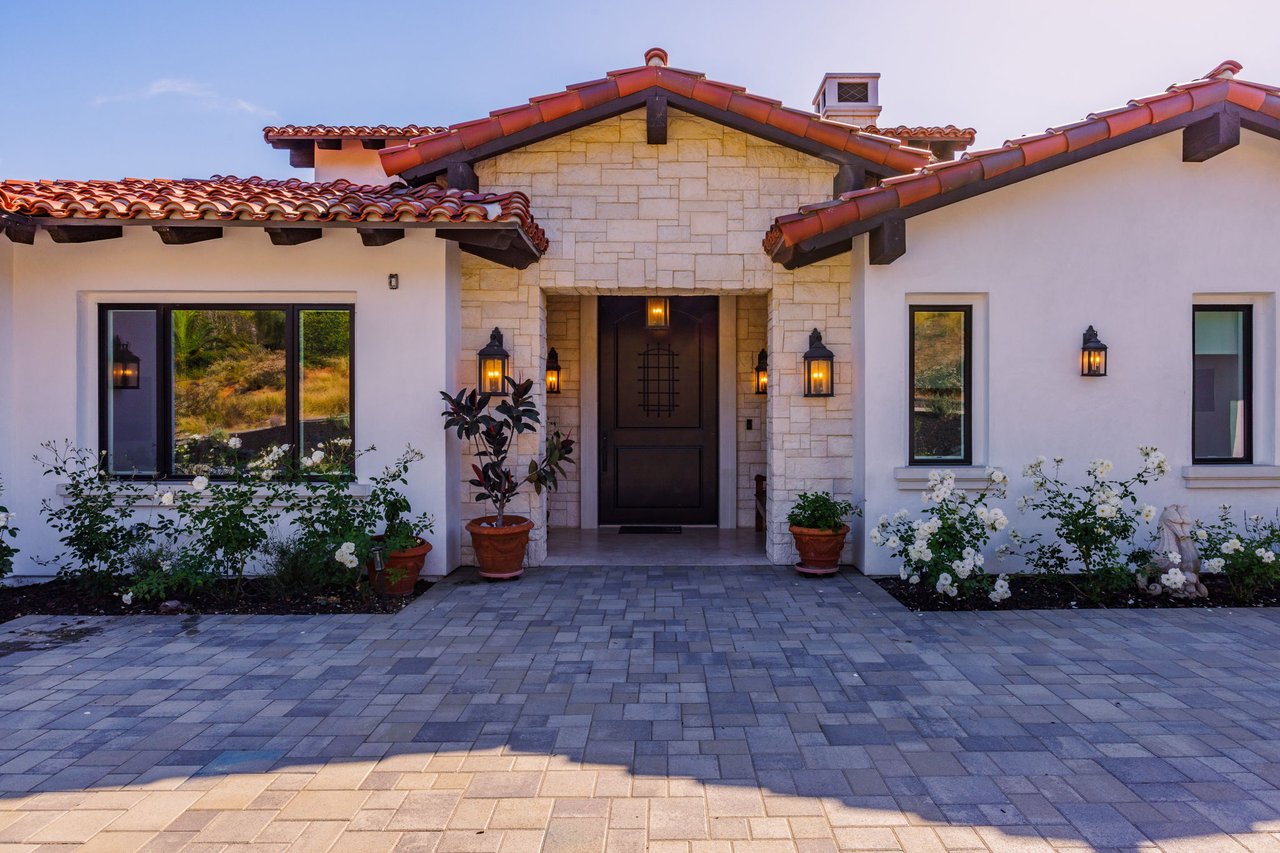 31324 Lake Vista Circle
