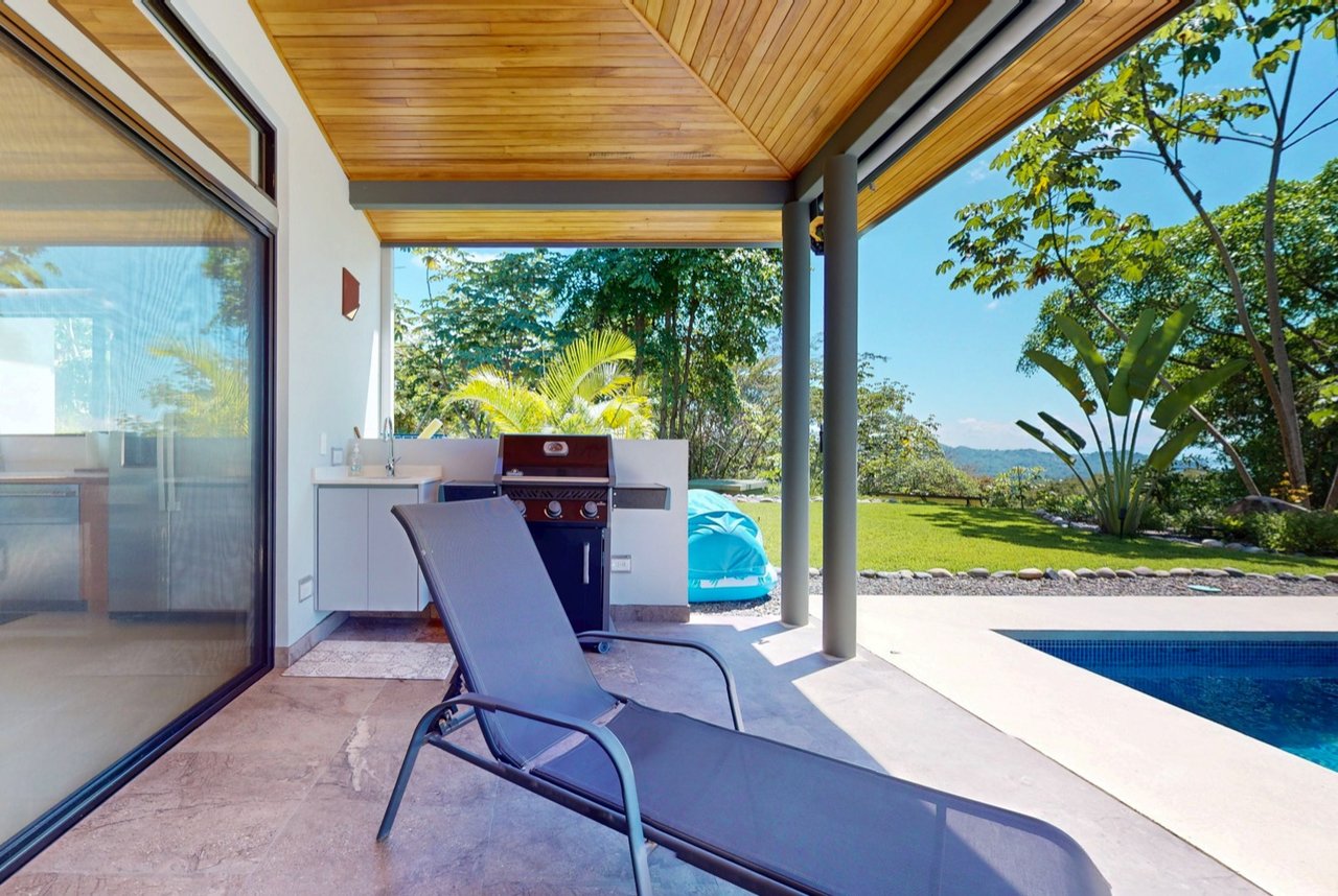 Private Modern Tropical Paradise Home For Sale in Ojochal, Costa Rica