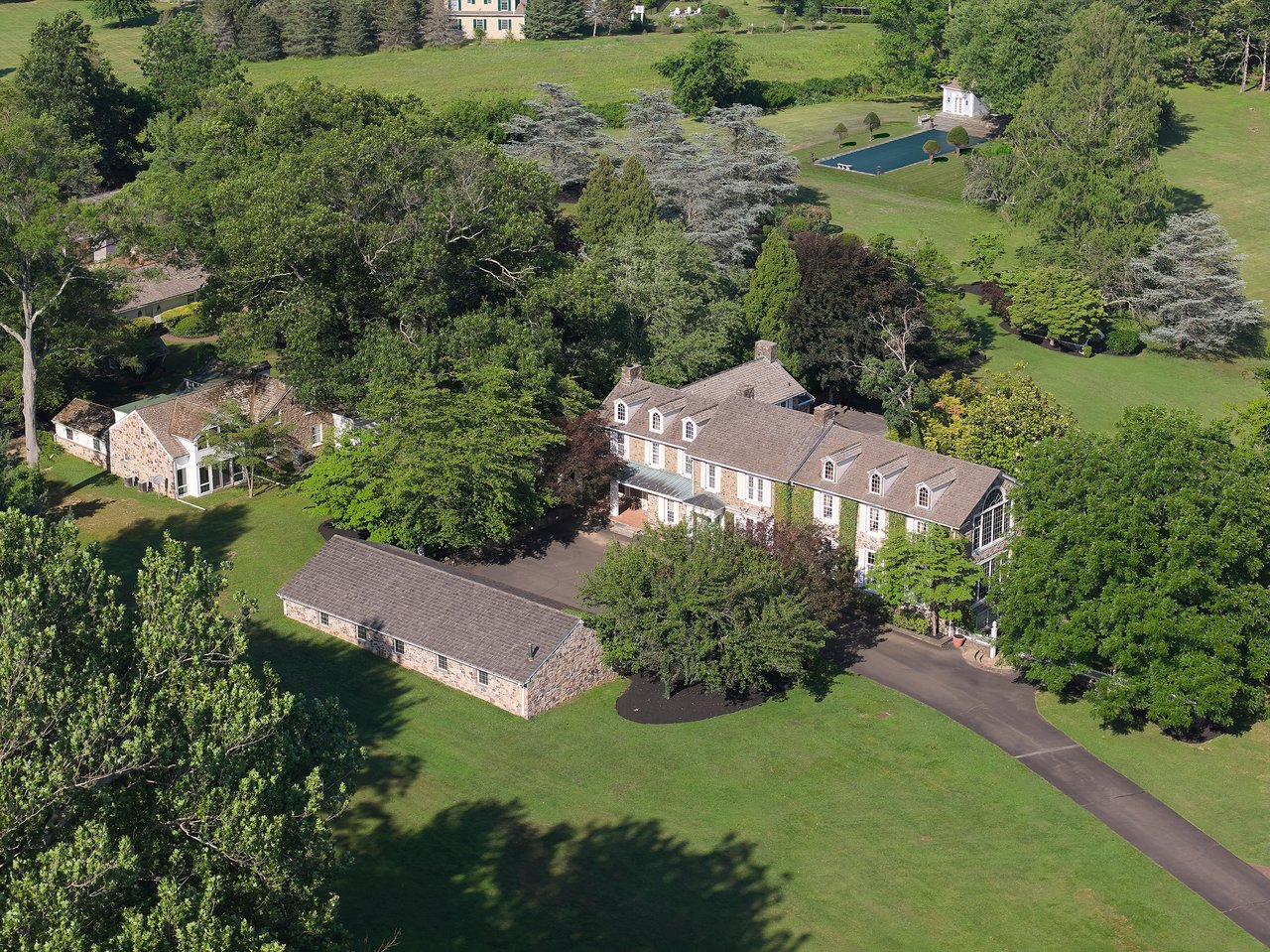 Seven Pines Estate 