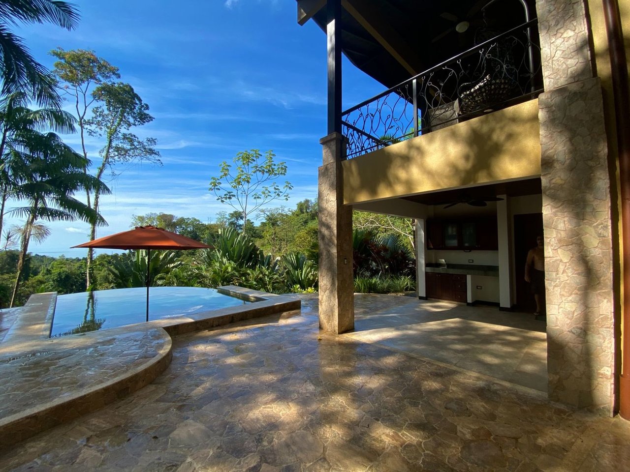 Jungle Villa with Infinity Pool, Uvita, Puntarenas