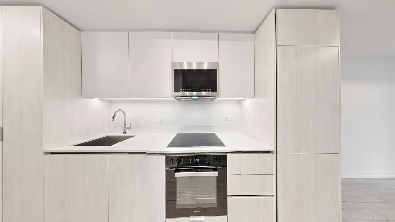 Bright Open-Concept Condo