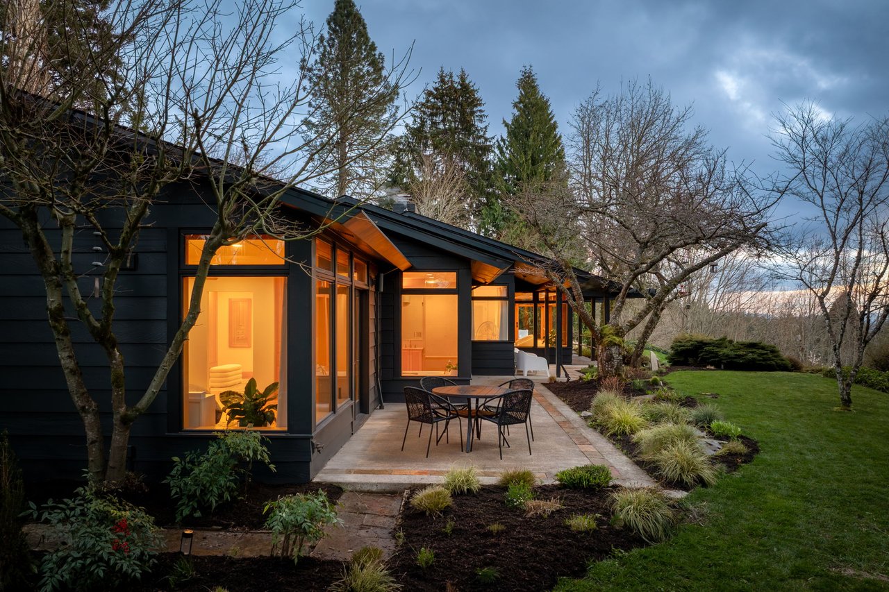 Now Available - Mid-Century Modern Oasis 