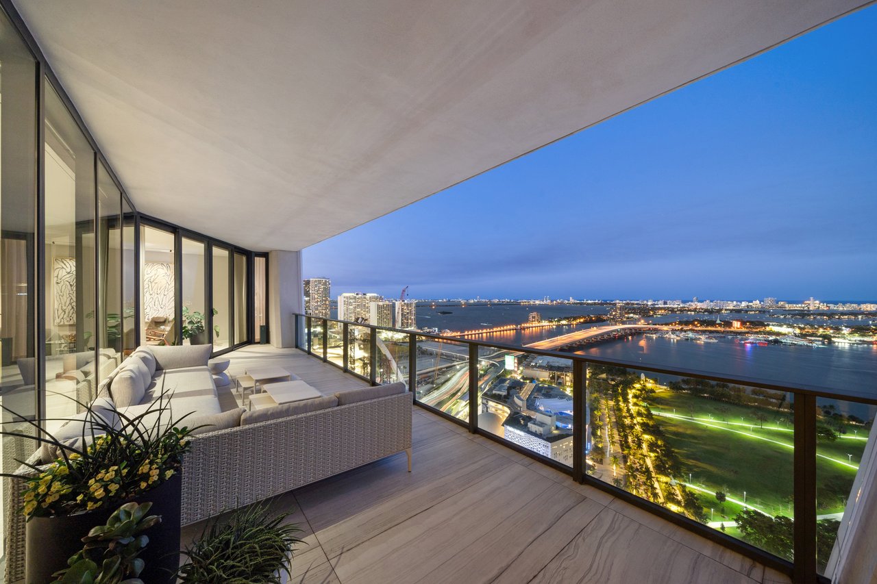 One Thousand Museum Signature Residence
