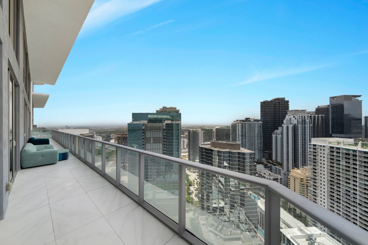 Brickell House Penthouse 4401