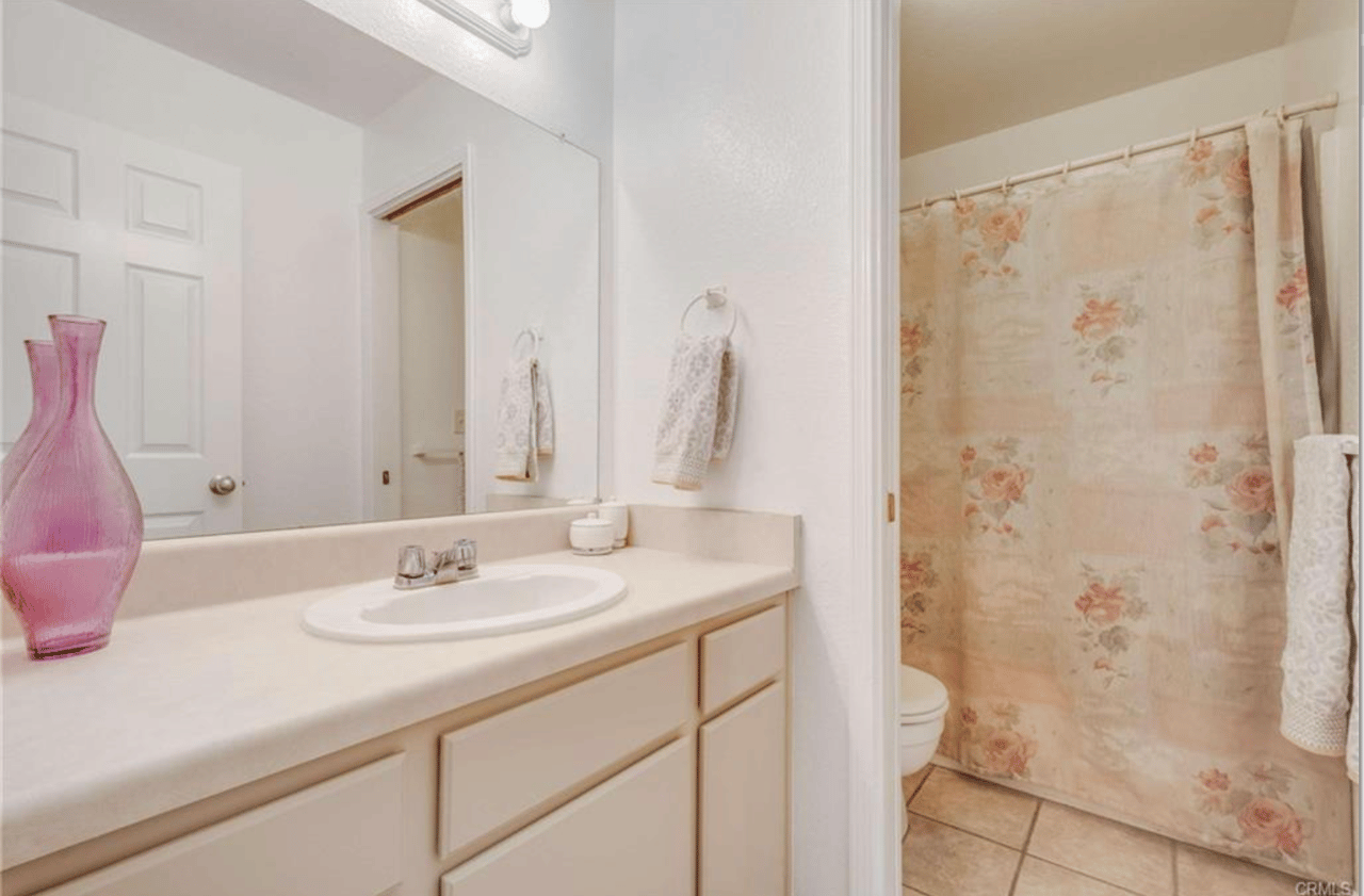 4751 E Pacific Coast Hwy Unit#201