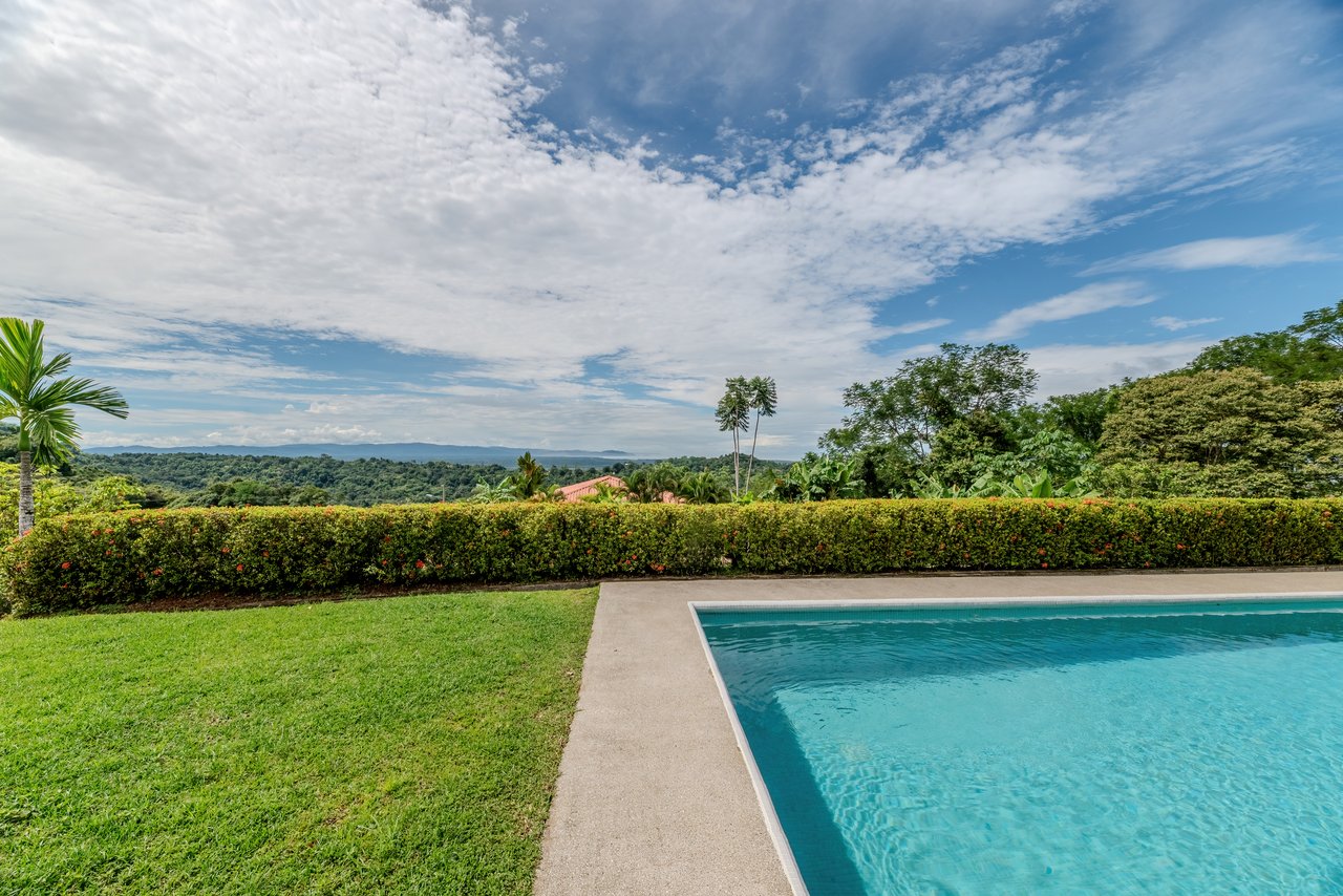 Casa Jean, Window of the Soul 