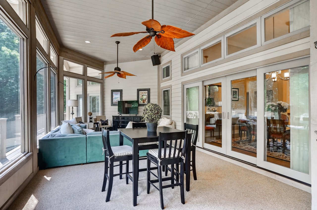 12172 Woodline