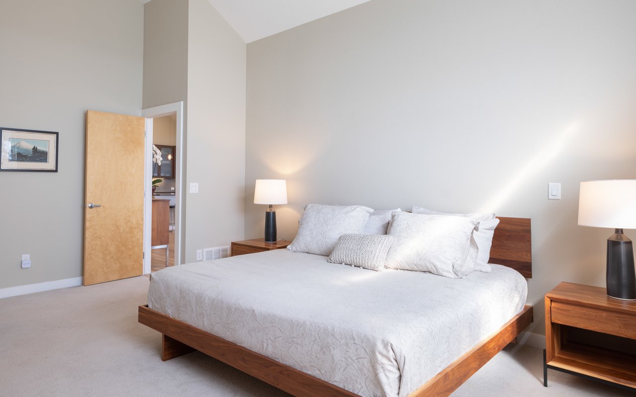 3774 Ridgeway Street