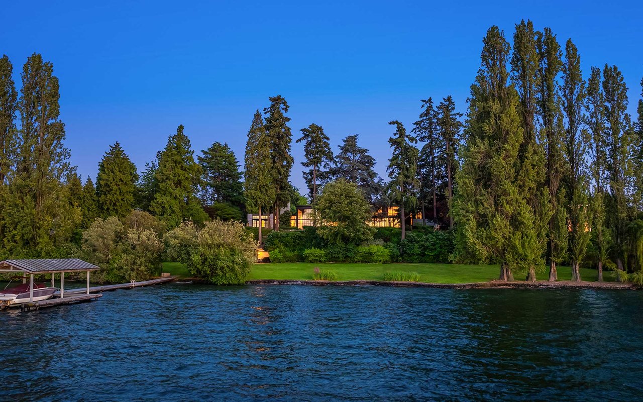Triptych: A Tom Kundig Masterwork on Lake Washington