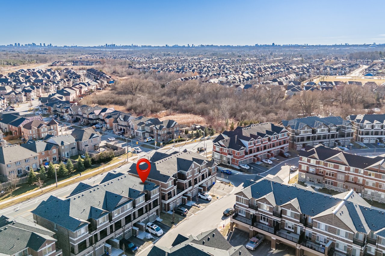 13 Carneros Way, Markham, ON