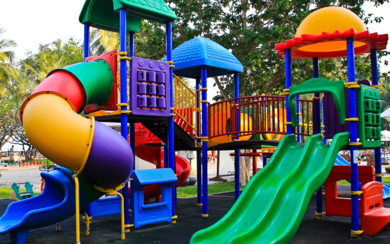 Back to School, Back to House Hunting, Why August is the Perfect Time to Make a Move