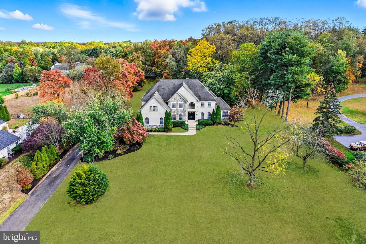 950 Bortons Landing Rd