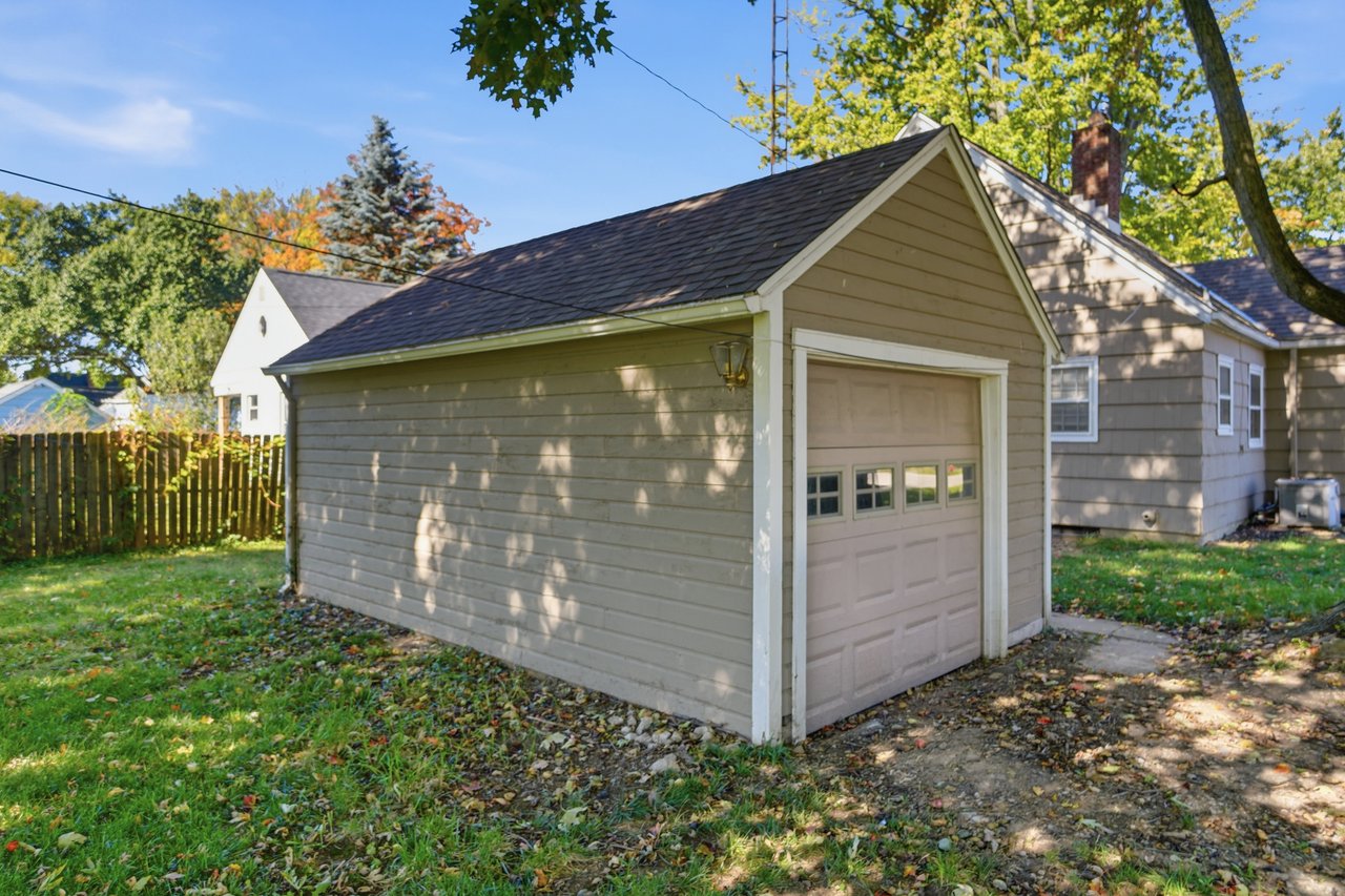 303 Doering St, Sidney, OH 45365