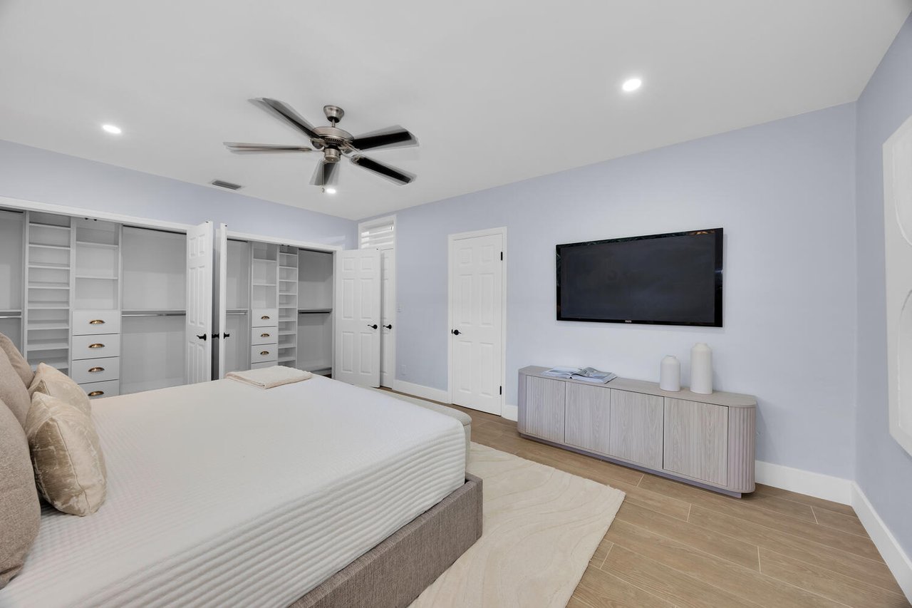 Coral Gables Beauty Just Listed