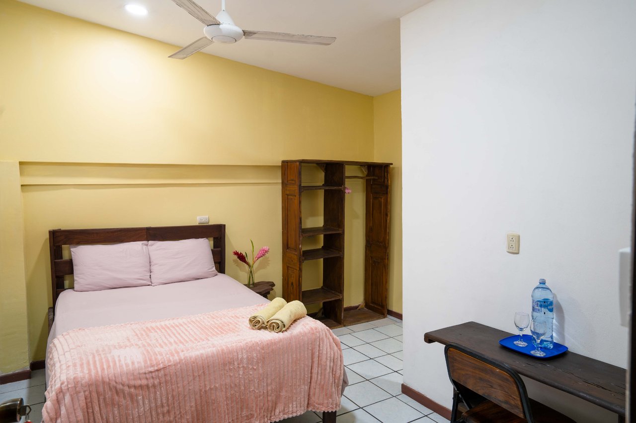 Versatile Mixed Use Commercial, Manuel Antonio, Puntarenas