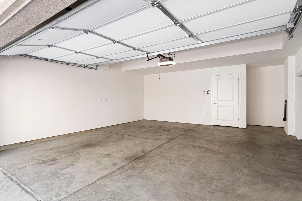 5690 Metrose Ct #302