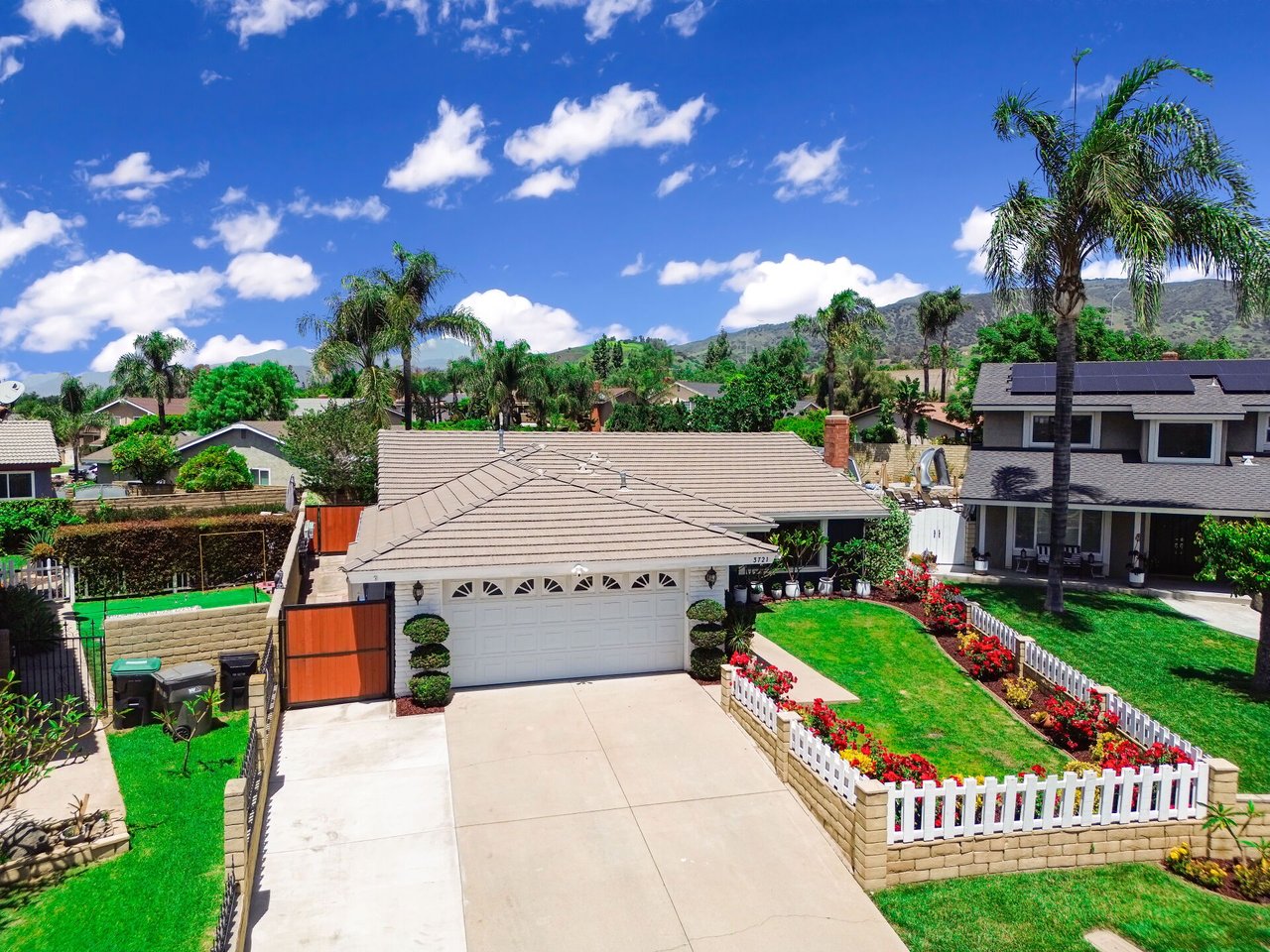 3721 Helena Circle