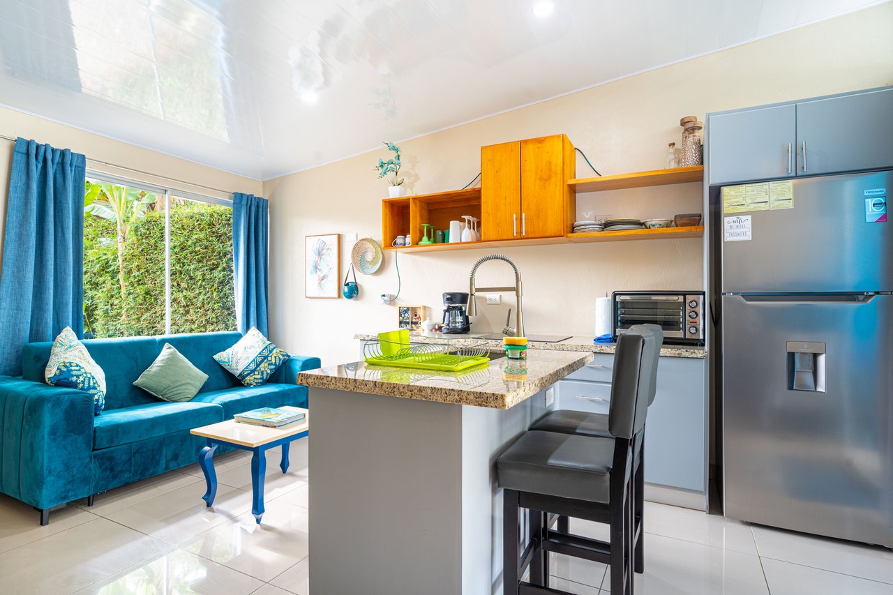 3 Bed Main Home with Two Rental Villas, Walk to Beach in Uvita! Fantastic Location!