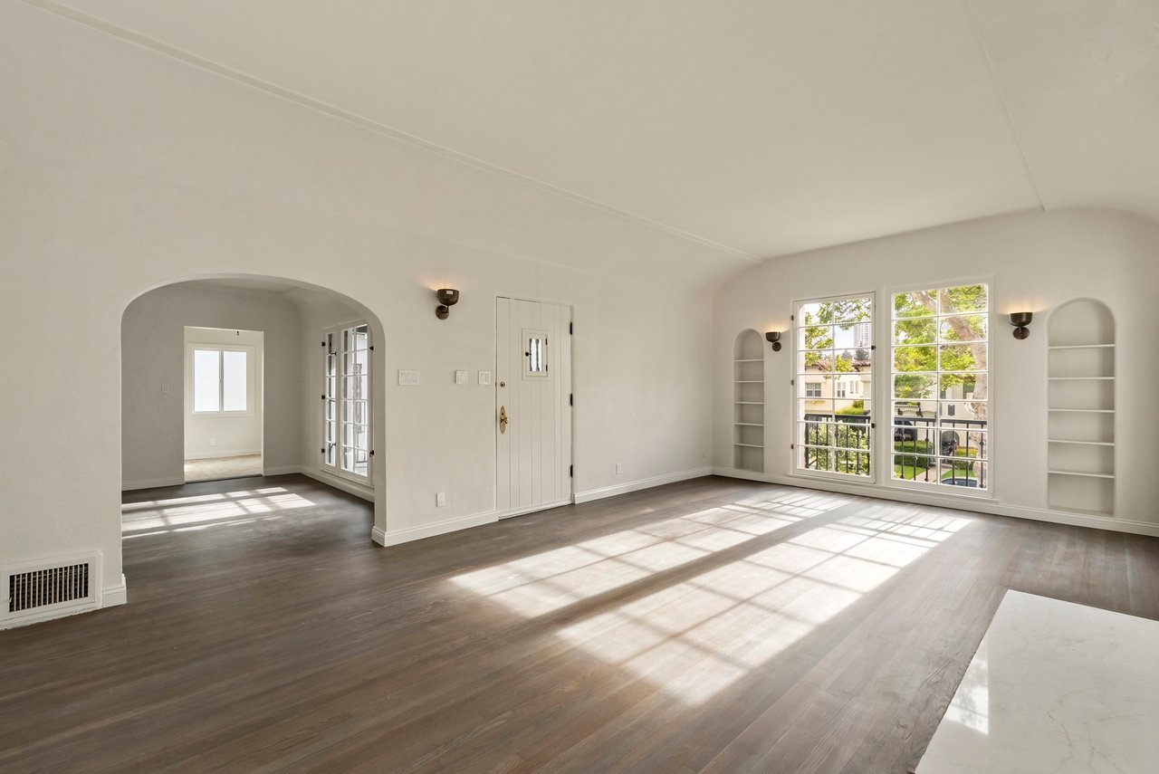 428 S Bedford Dr, Beverly Hills 