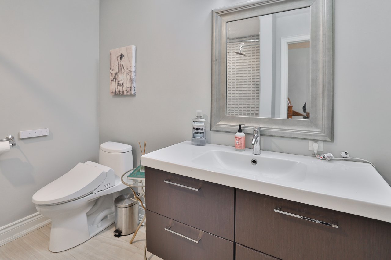 45 Tradwind Drive, Oakville