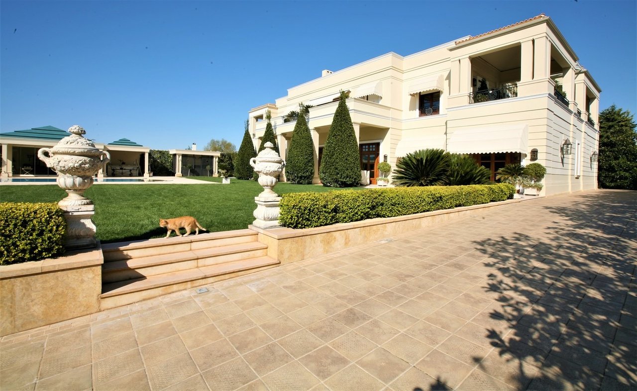 Special Luxury Condo with Sea Views in Athens