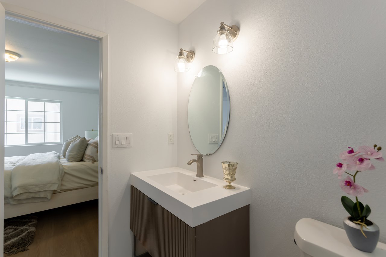 2349 Mira Vista Avenue # C
