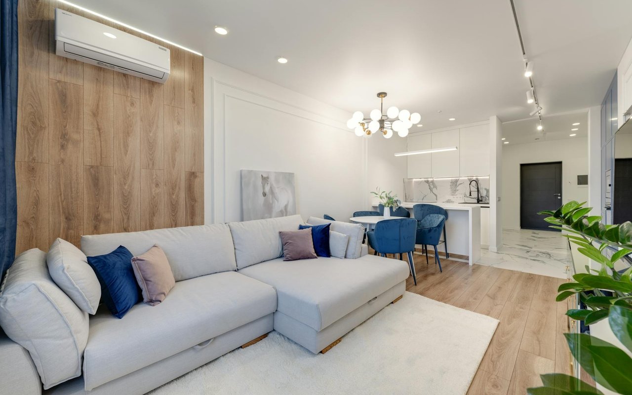 1377 Lewellyn Drive, Laguna Beach
