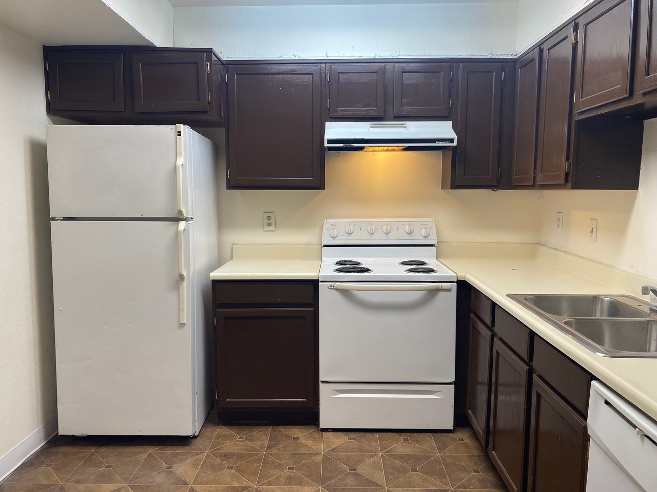 3930 University Center Drive #204