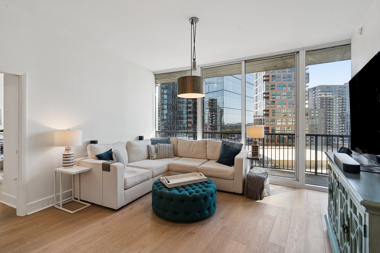 1080 Peachtree Street Unit 1504