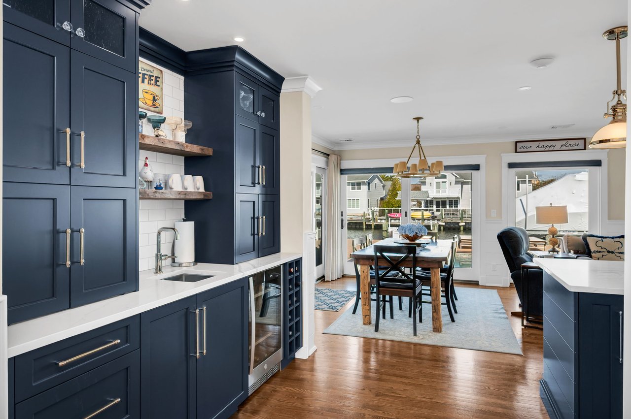 Exclusive Curtis Point Home with Pool