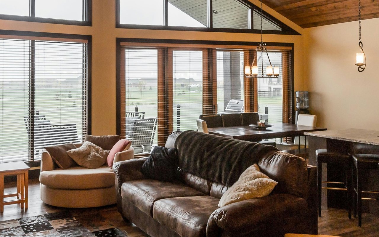Renting or Selling Your House: What's the Best Move?