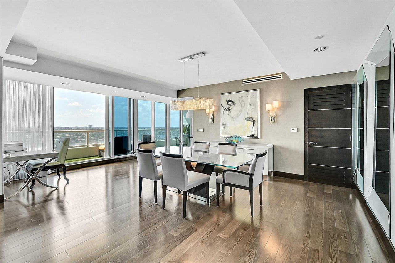 1 N Fort Lauderdale Beach Blvd 1905