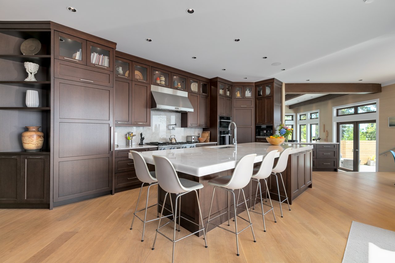 12938 13 Ave