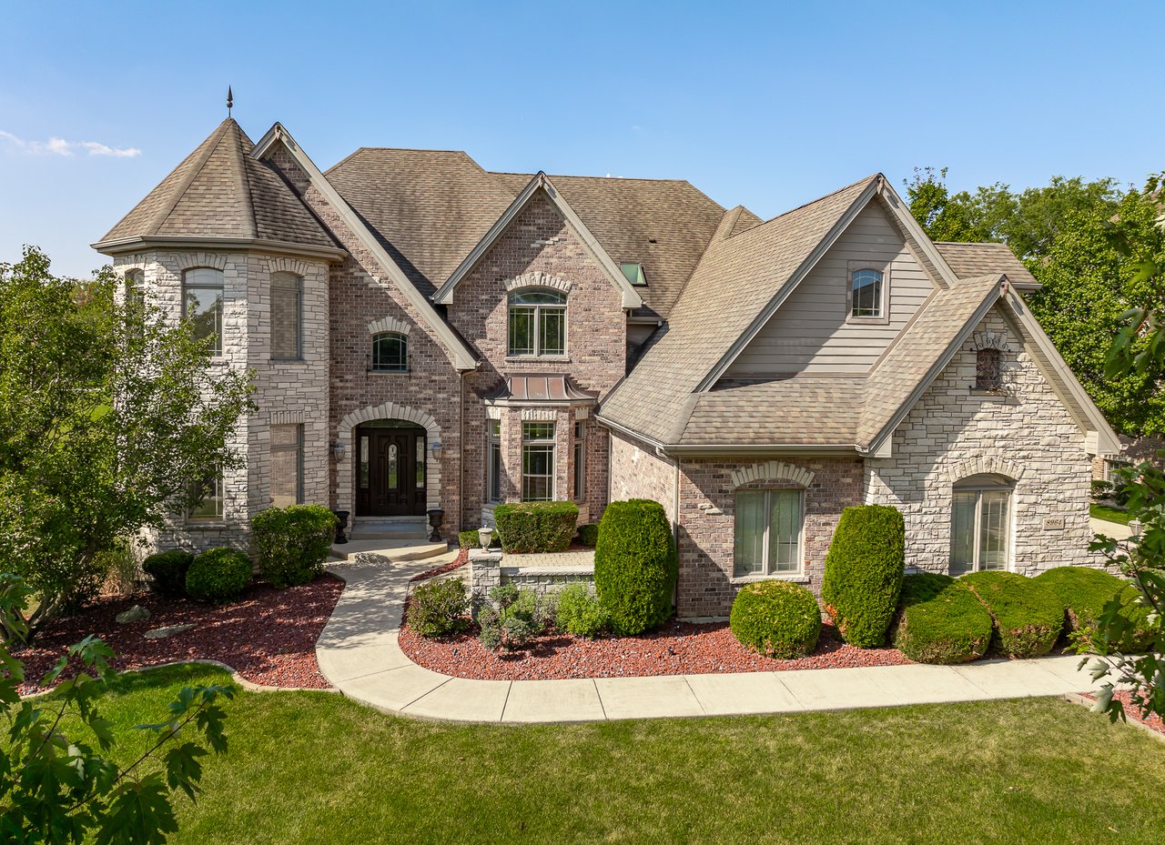 8964 Port Washington Dr, Frankfort