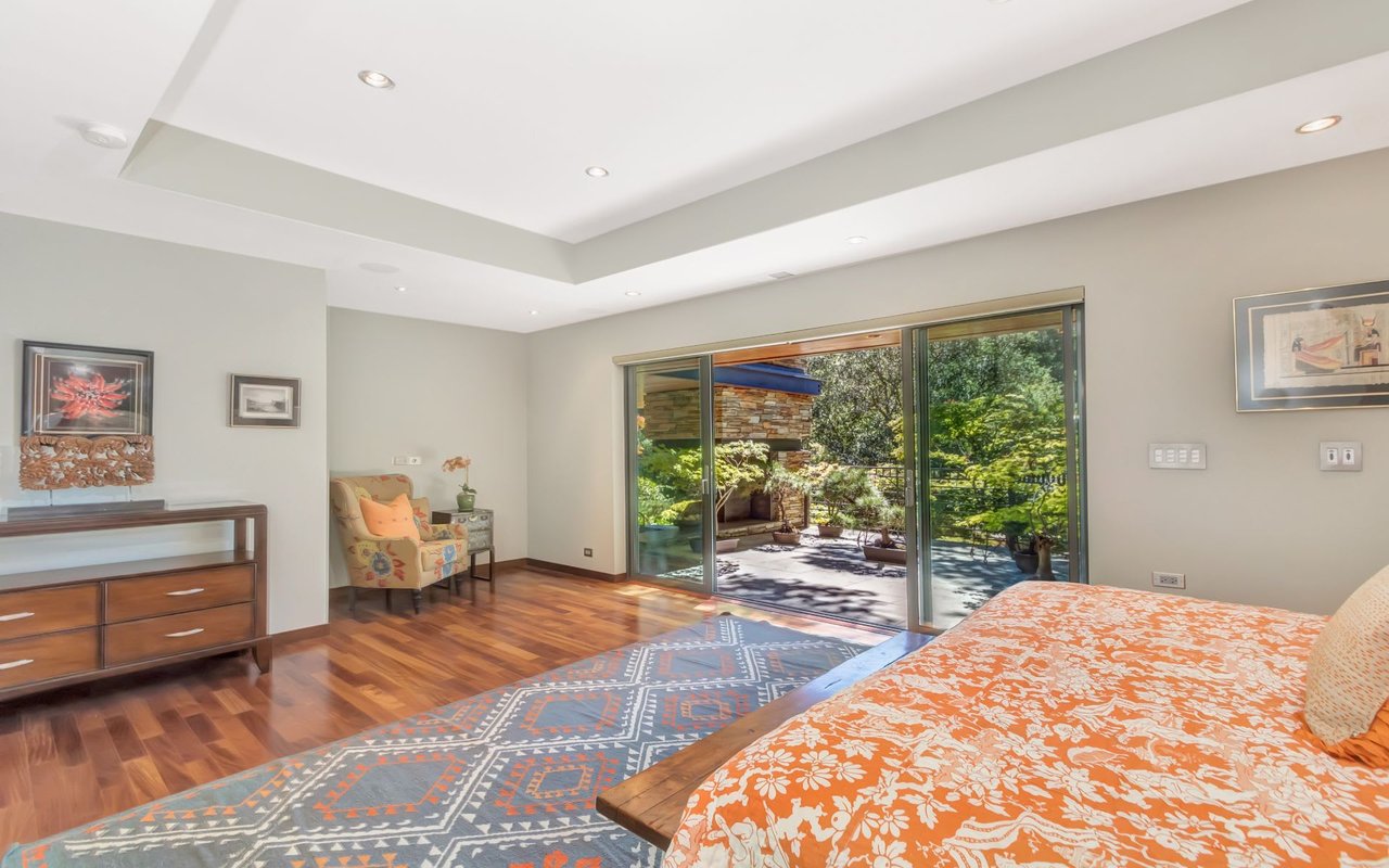 1 Camellia Ln