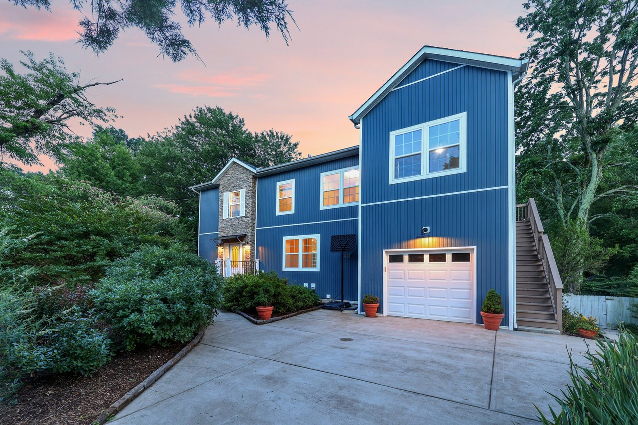 6057 Brook Dr
