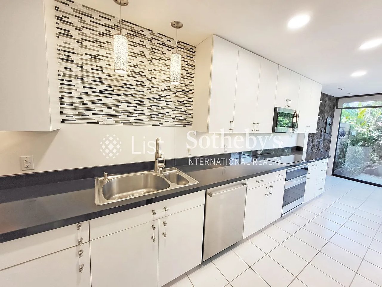 3038 La Pietra Cir Ste 10