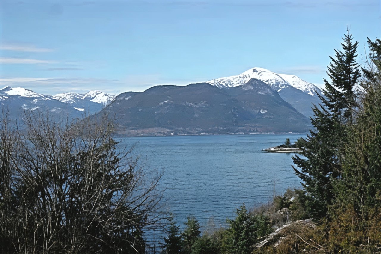 150 Isleview Pl