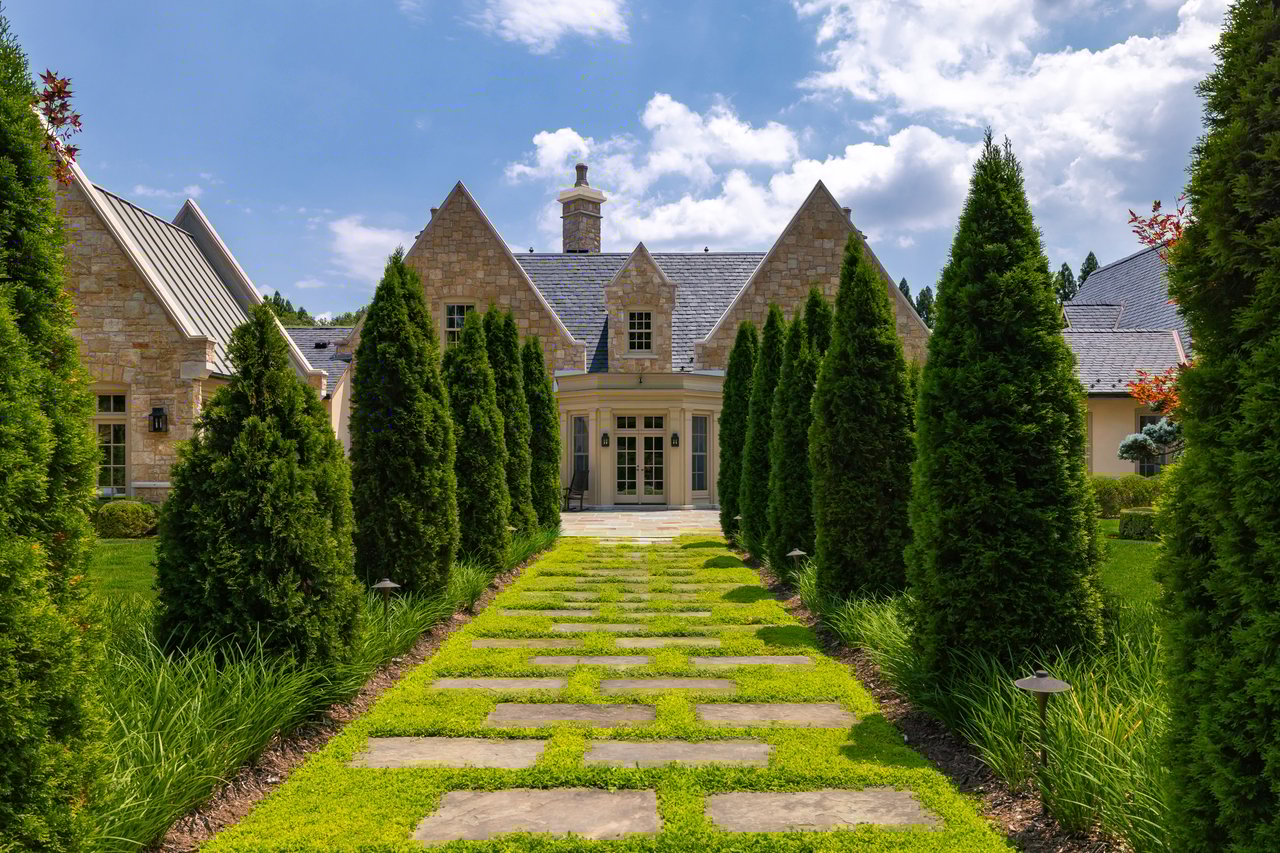 Alderley Manor