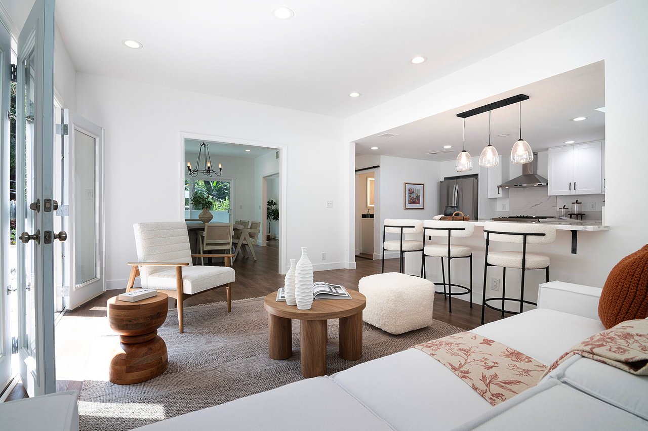 8155 Willow Glen Rd.