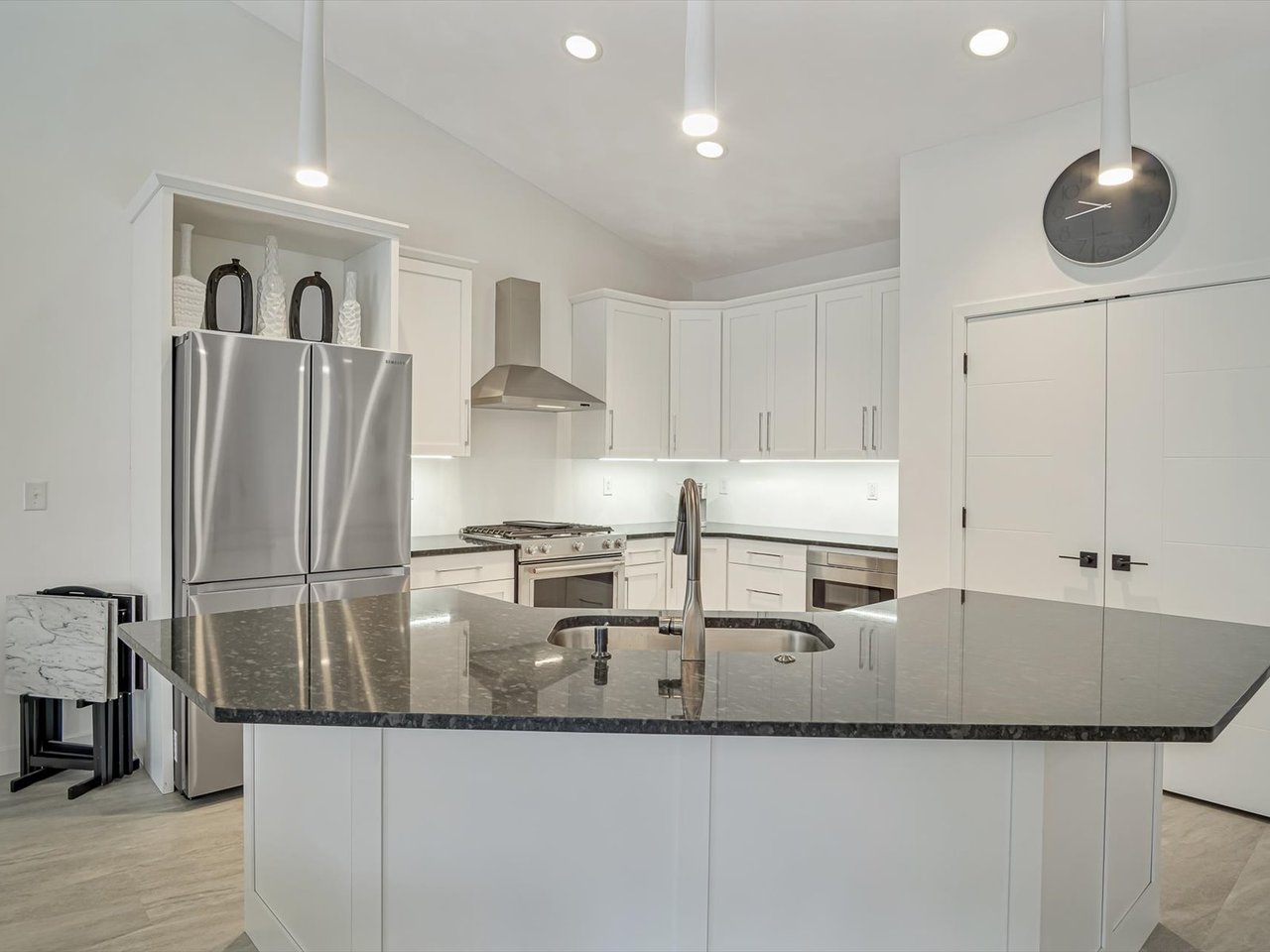 Contemporary Freeburg Villa on a Quiet Cul-de-Sac: 428 Firestone Street