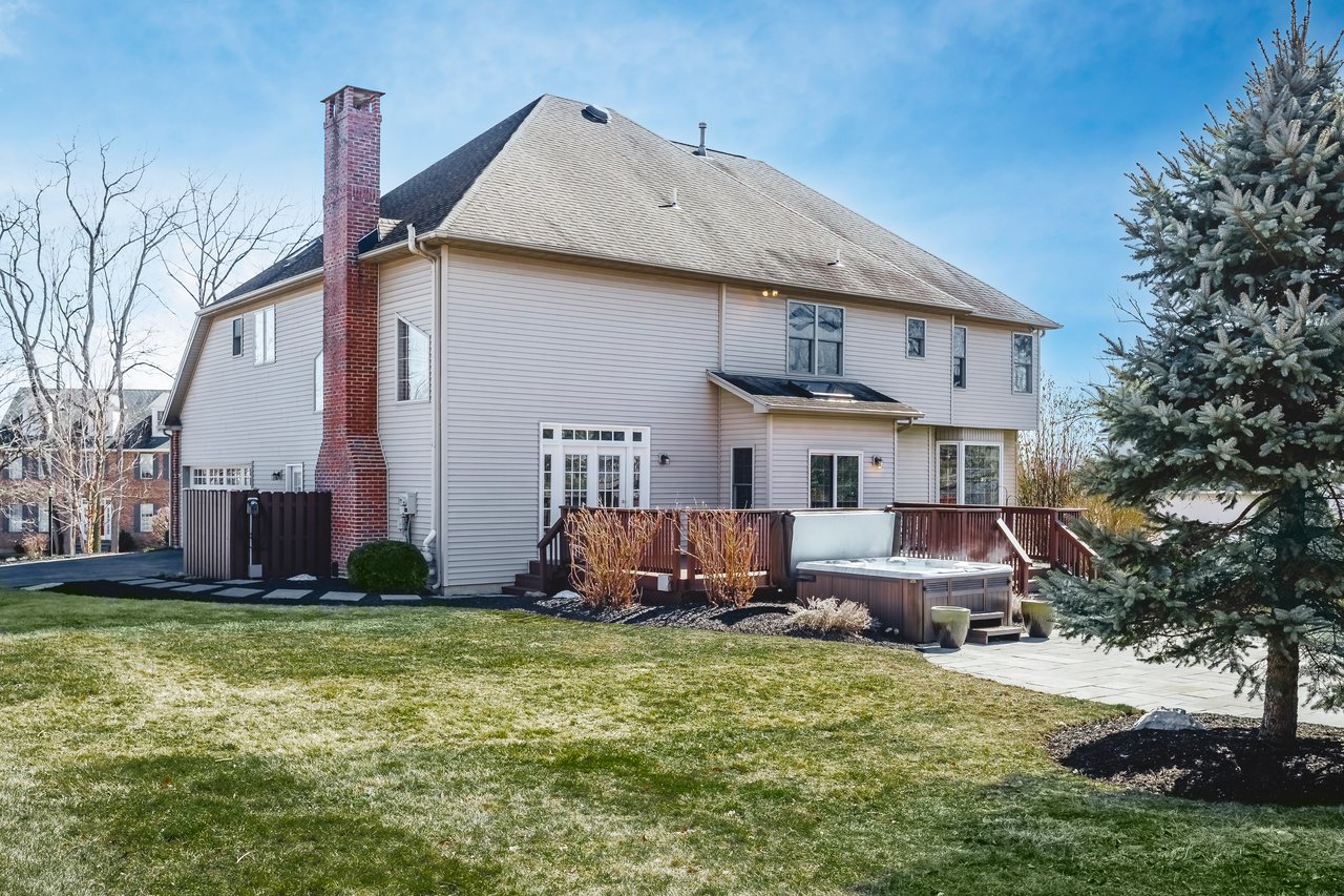 2098 Fieldstone Drive